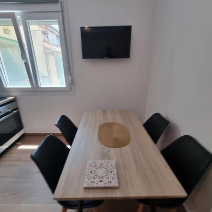 Thanos Apartment Ptolemaida Ngoại thất bức ảnh